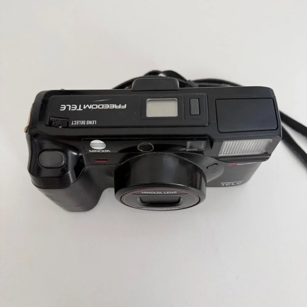 Minolta Freedom Tele 35mm Film Camera AF Multibeam UNTESTED